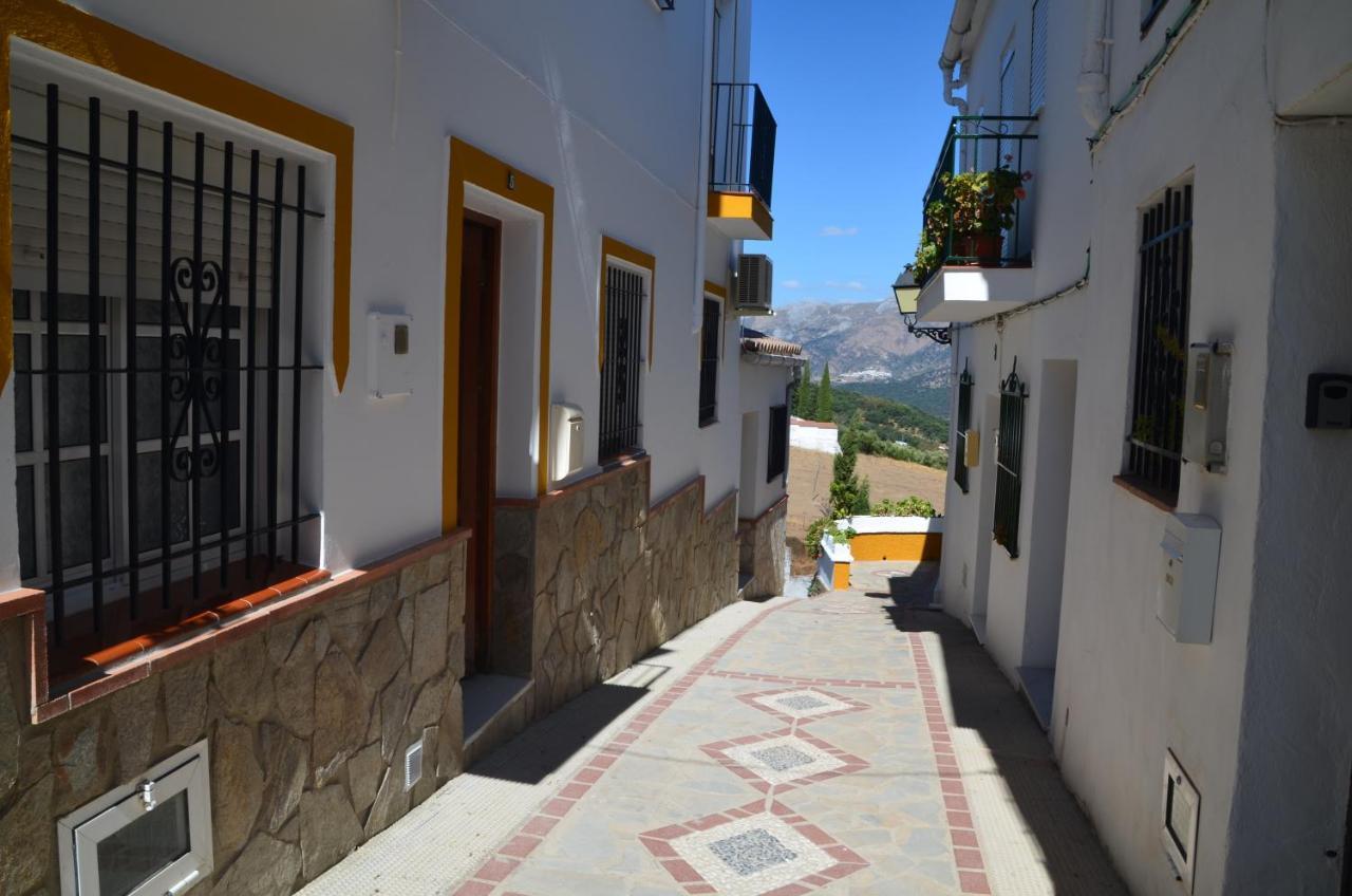 Mirador De Tajos Villa กอร์เตส เด ลา ฟรอนเตรา ภายนอก รูปภาพ