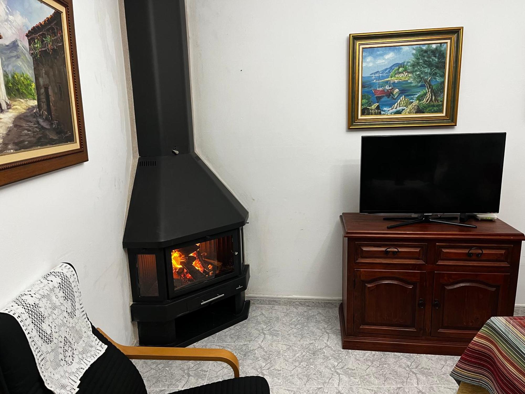 Mirador De Tajos Villa กอร์เตส เด ลา ฟรอนเตรา ภายนอก รูปภาพ